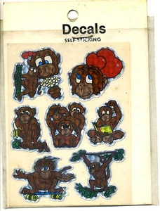 Vintage prismatischer Aufkleber Neuheit Liebe Affe Affen Skateboard süß Tier VAN - Bild 1 von 1