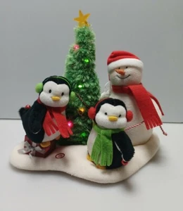 Markenzeichen Jingle Pals Snowman & Penquin Trio. Werk - Bild 1 von 8