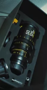 DZOFILM Pictor 50-125mm T2.8 Super35 Parfocal Cine Lens PL Mount - Picture 1 of 5