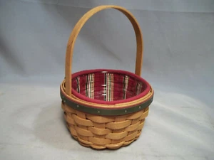 Longaberger Round Basket 2005 - Picture 1 of 5