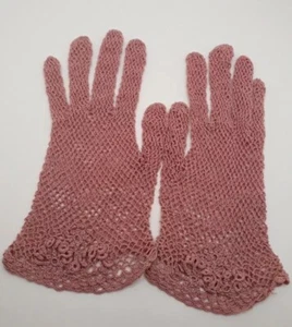 Vtg Crocheted Gloves Small Pink Lace Feminine Handmade Cottagecore Victorian - Picture 1 of 4