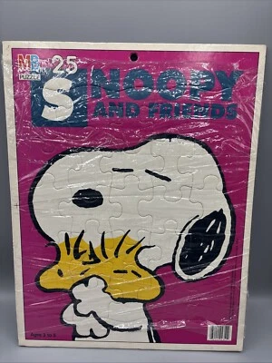 Rompecabezas de cartón vintage Snoopy & Friends 25 piezas usado RARO Foto 1 de 4