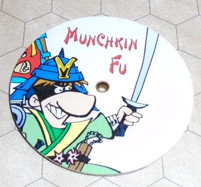 Munchkin-Fu Level Counter - Steve Jackson Games - Image 1 of 2