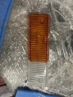 Ferrari 308 Lente Indicatore Anteriore Carello Nuova - Immagine 1 di 4