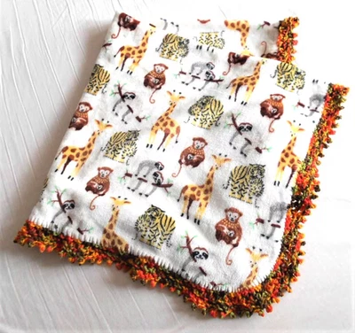 New Fleece Baby Blanket, Hand knitted frill, Giraffes, Tigers 81cm x 81cm - Imagem 1 de 3