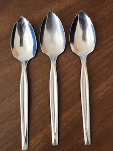 Wm Rogers Mfg Co Edelstahl Hergestellt in den USA Grapefruit Wellenschliff Löffel 3er Set - Bild 1 von 4