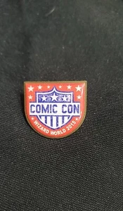 Wizard World Comic Con Pin 2015 - Picture 1 of 3