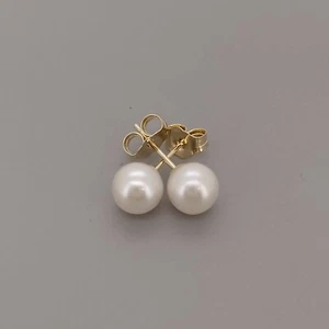 Brand New Genuine Freshwater 6mm Pearl on 9ct Yellow Gold Stud Earrings - 375 9k - Picture 1 of 10