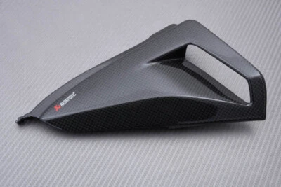 AKRAPOVIC Carbon Right underside seat cover HONDA CB1000R 2008-2016 - Изображение 1 из 2