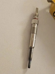 1XNEW GLOG PLUG CHAMPION FOR VW 1.4TDI 1.9D 2.0 TDI N10591602 N10591603 CH700 - Picture 1 of 8