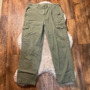 Pantaloni cargo American Eagle taglia 14 verdi vita elasticizzata vera buona - Foto 1 di 8