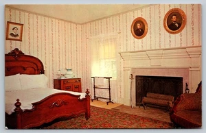 Andrew Johnson Bedroom Postcard Greeneville TN Historic Home - Picture 1 of 2