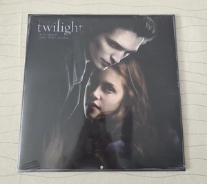Twilight 2010 Collectable Wall Calendar - 16 Month - NEW   - Picture 1 of 2