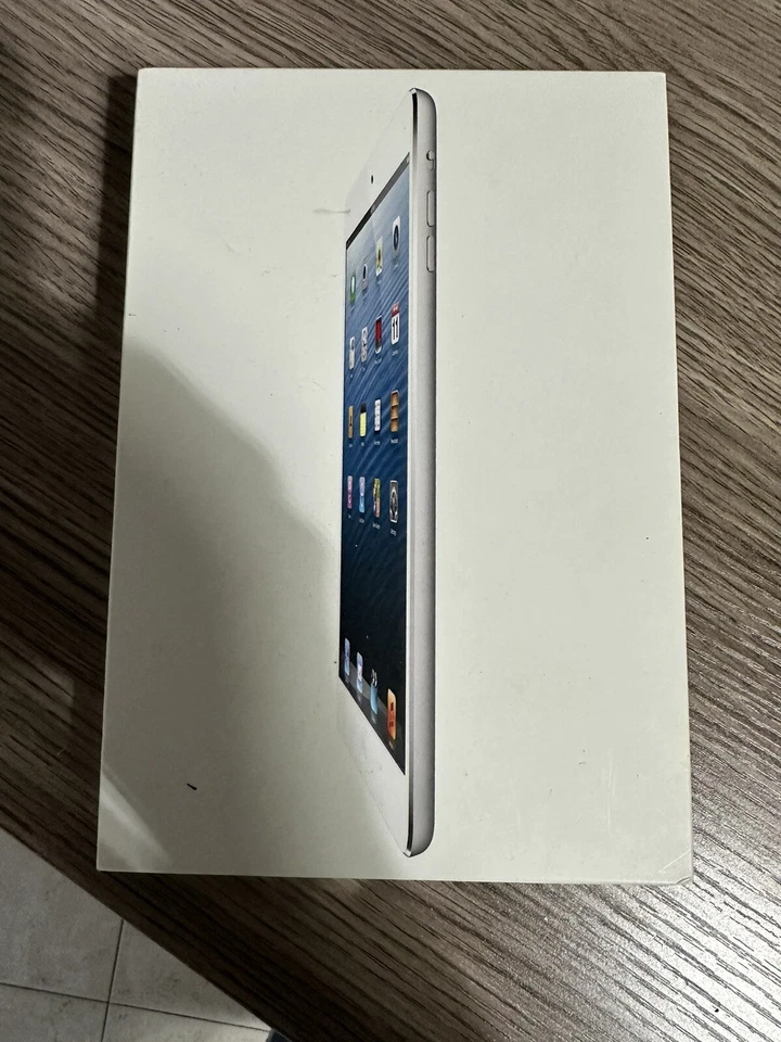 ipad mini Bianco 16Gb wifi Cellular - Immagine 1 di 4