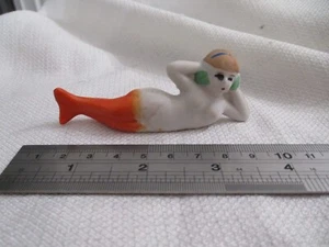 Vintage Mermaid sea maiden figurine laying bathing beauty 3.5" long japan orang - Bild 1 von 4