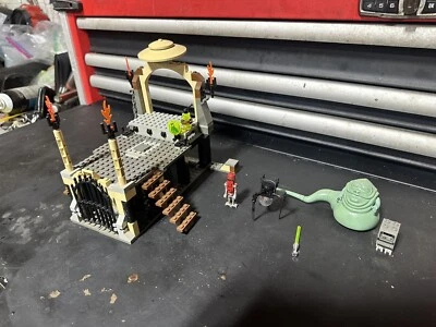 LEGO Star Wars: Jabba's Palace (4480) missing 2 figures  - Image 1 of 4