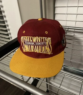 Vintage Florida State Seminoles Fitted Hat Cap University Logo Size: 7 3/8 - Imagem 1 de 4