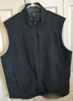 Solaris Softshell Vest Mens XL  Fleece Lined Full Zip Utility Pockets Golf EUC - Image 1 of 4