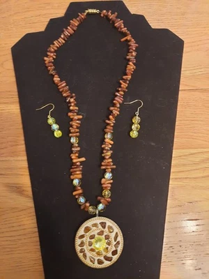 Juego de pendientes collar hecho a mano ojo de tigre colgante redondo cierre magnético 21 pulgadas Foto 1 de 4