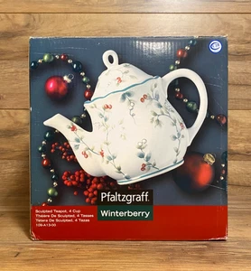 PFALTZGRAFF  WINTERBERRY - SCULPTURED TEA POT - 4 CUP - IN BOX - Picture 1 of 6