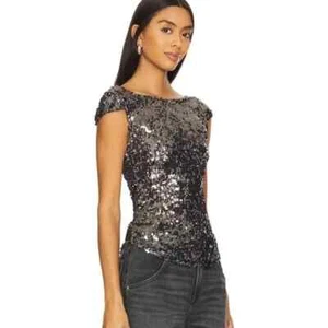 Top Intimately Free People Late Last Night manga gorra lentejuelas espalda redonda talla S - Imagen 1 de 8