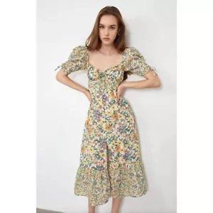 NWT J.ING Margarita Light Yellow Floral Midi Dress Sz Medium - Picture 1 of 15
