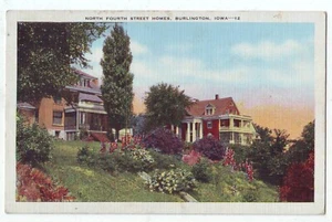 Postcard Iowa Burlington IA North Fourth Street Homes 1940s Linen Unposted - Picture 1 of 2