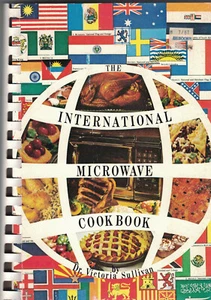 Vintage International Microwave Cookbook by  Dr. Victoria Sullivan 1979 - Picture 1 of 1