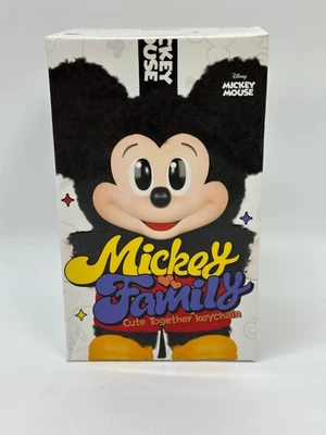 Autêntico POPMART Mickey Family Cute Together Keychain Series CAIXA CEGA - Imagem 1 de 4