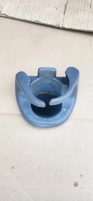 Toyota Tacoma Seat Console Cup Holder 01-04 Gray Bench/Split Drink OEM  - Image 1 of 4