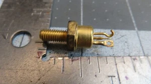 Placa de oro de montaje de pernodo SDT5639 nos - Imagen 1 de 3