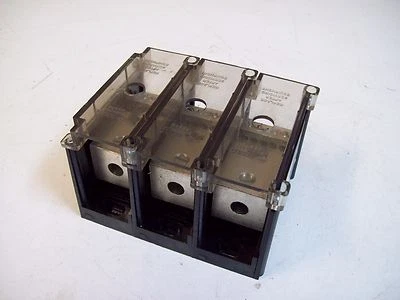 FERRAZ SHAWMUT 66593 POWER DISTRIBUTION TERMINAL BLOCK GOULD - USED - FREE SHIP - Image 1 of 4