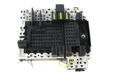 Volvo S60 S80 V70 XC90 1999-2005 OEM Relay Box - Image 1 of 4