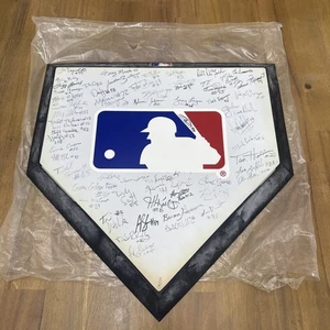 Game Used Homeplate MLB Signed By Umpires 2014 - Bild 1 von 24