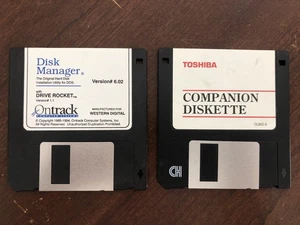 Disk Manager OnTrack / zestaw 2 dysków Toshiba - Zdjęcie 1 z 4