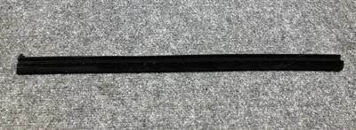 Marco de ventana exterior Mercedes-Benz LH - 126-670-03-39 - para MBZ 560SEC 86-91 Foto 1 de 4