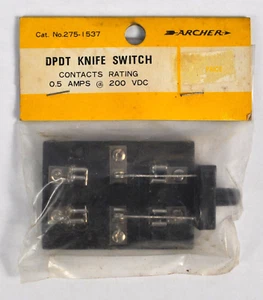 Radio Shack 275-1537 DPDT Messerschalter Kontakte bewertet 0,5 A @ 200 VDC NOS - Bild 1 von 2