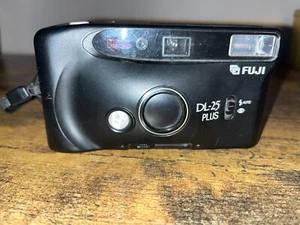 Fuji DL-25 Plus Point And Shoot Film Camera Tested & works needs film - Picture 1 of 2