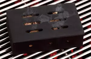 Pro Smoke Cast Iron Smoker Box - Picture 1 of 1
