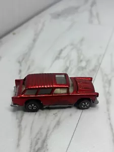 Vintage 1969 Hot Wheels Redline Classic Nomad Red - Picture 1 of 6