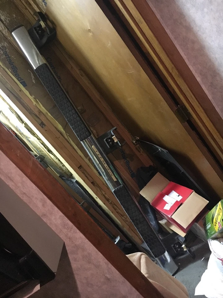 Dodge RAM 1500 2500 3500 2014 estribo estribo lateral OEM Nerf Step 14 15 16 Foto 1 de 2