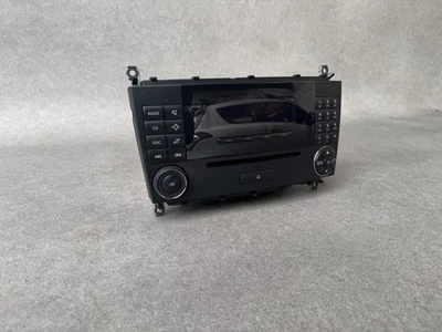 Mercedes-Benz W203 Radio Autoradio Audio CD Bediengerät Multimedia A2038705089 - Bild 1 von 4