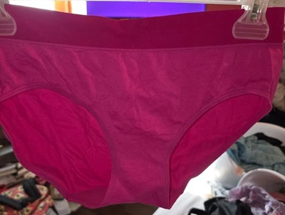 NEW JOCKEY SMOOTH & SHINE Pink Panty Seamfree Women’s Size 6 Medium Nwot - Image 1 of 4
