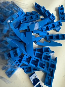 LEGO-NEW-#5414- BLUE-WEDGE 4 X 1 RIGHT-10 PIECES - Picture 1 of 1