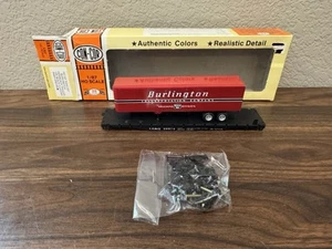 Con-Cor HO Scale CB&Q Burlington Route 54’ Flat Car with Trailer - Unbuilt NIB - Picture 1 of 2