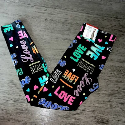 No Boundaries Sueded 高腰踝长打底裤 Love 全新带标签 M (7-9) 或 3X (21) — 第 1/3 张图片