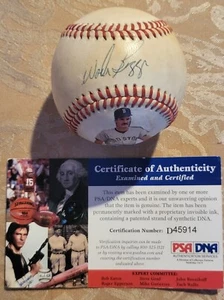 Wade Boggs Signed Baseball Autograph Auto PSA/DNA - Picture 1 of 2