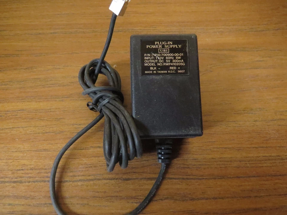 + Plug-In Class 2 Power Supply Model RWP410205G  - Image 1 of 1