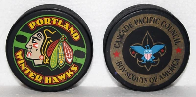 Portland Winter Hawks Boy Scouts of America Authorized Souvenir WHL Hockey Pucks - Imagem 1 de 4