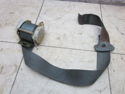 Cinto de segurança Galant 2000 Mitsubishi traseiro central médio fabricante de equipamento original - Imagem 1 de 4